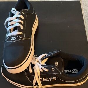 Heelys Men's Black Sneakers with White Details